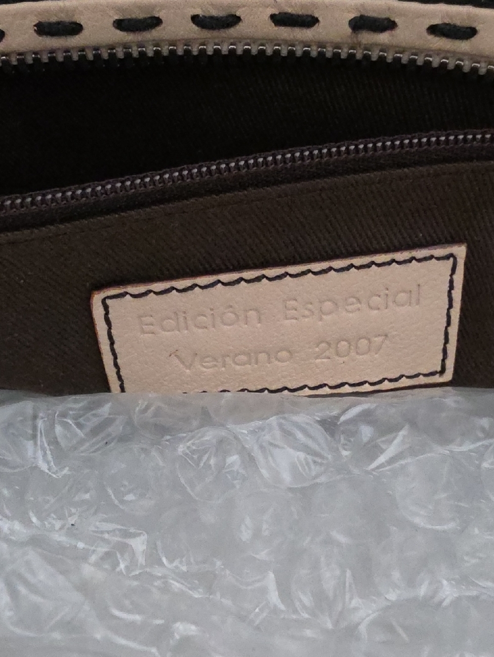 Leather-Trim Woven Satchel Bag - Black & Beige - Picture 10 of 16